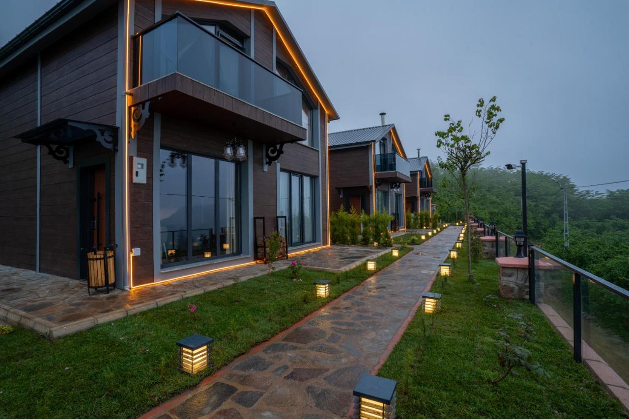 Poison Garden Suite Gozalan Exterior foto